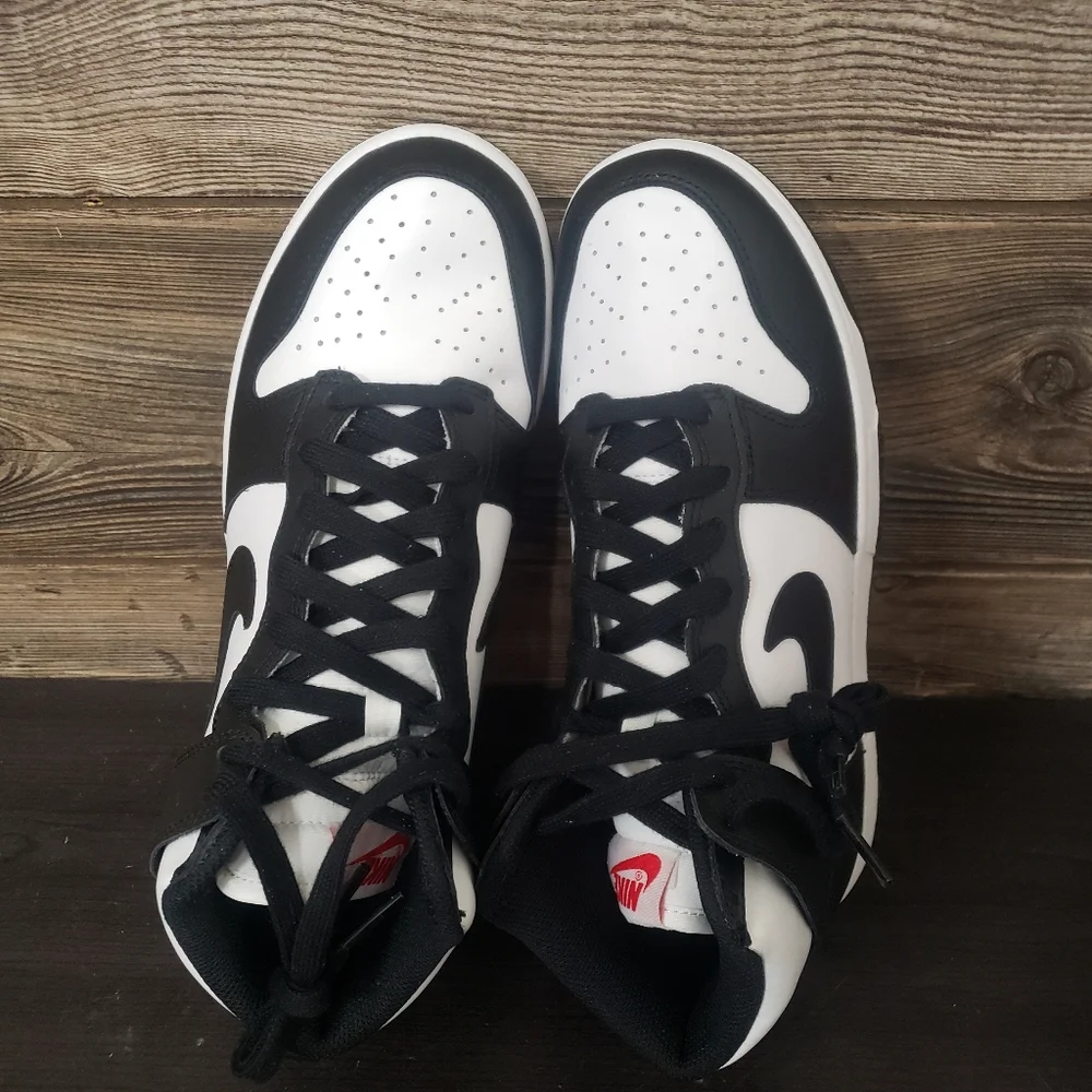 New Nike Dunk High Black White Sneakers Size 8 Womens Streetwear Casual Everyday